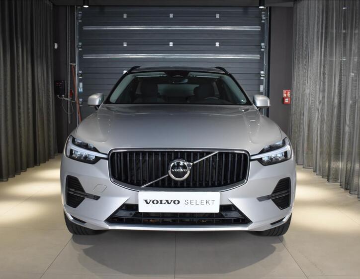Volvo XC60 6