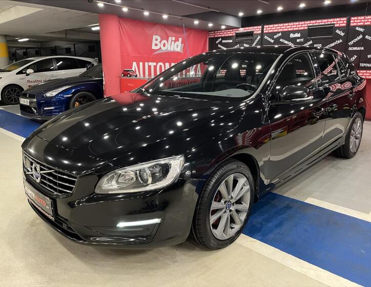Volvo V60 1