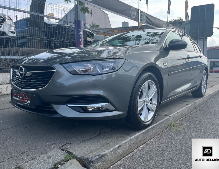 Opel Insignia 1