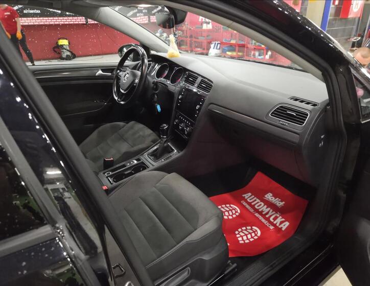 Volkswagen Golf 8