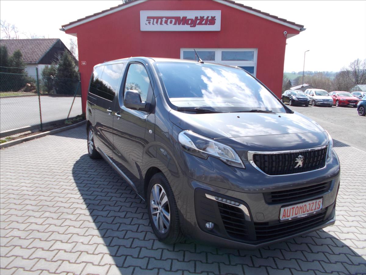 Peugeot Traveller