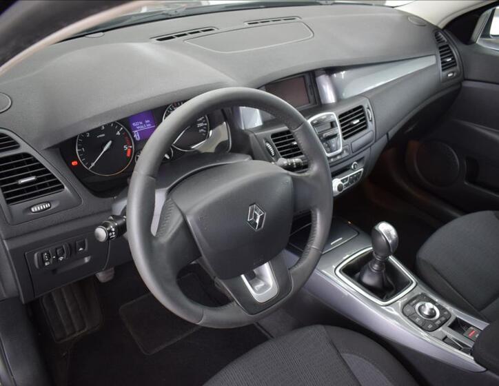 Renault Laguna 9
