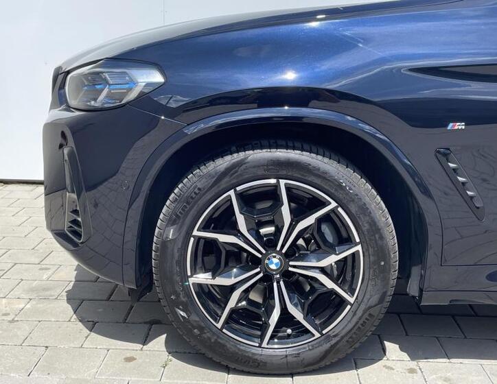 BMW X3 4