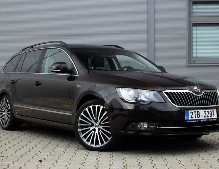 Škoda Superb 3