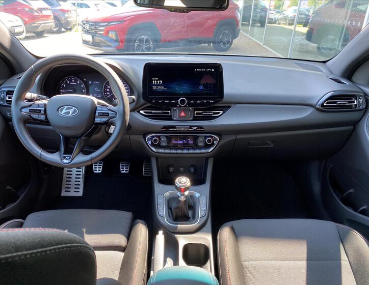 Hyundai i30 8