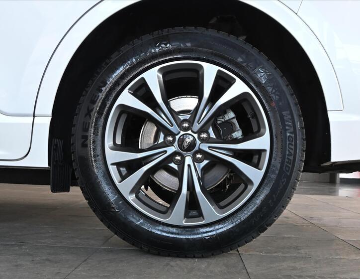 Ford Kuga 35