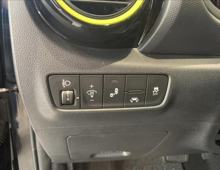 Hyundai Kona 24