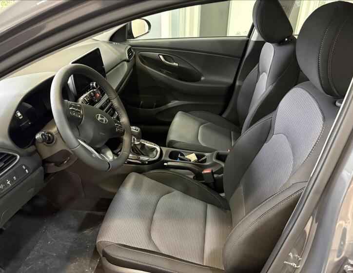Hyundai i30 10