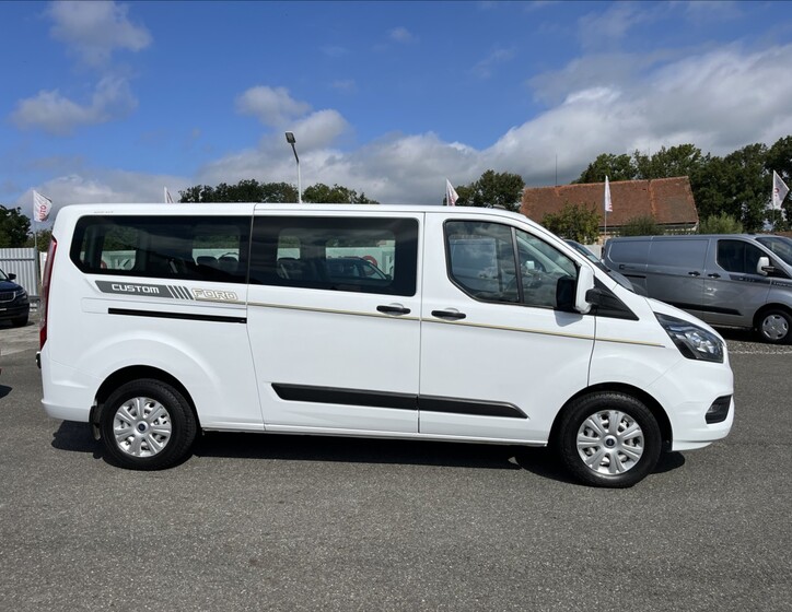 Ford Transit Custom 3