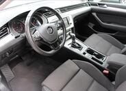 Volkswagen Passat 10