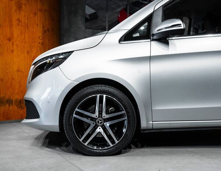 Mercedes-Benz Třídy V 2