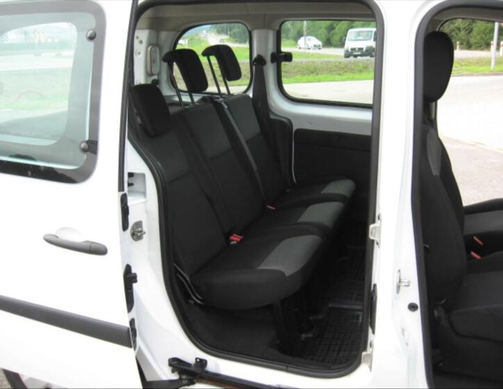 Renault Kangoo 10