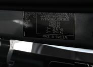 Volvo V90 8