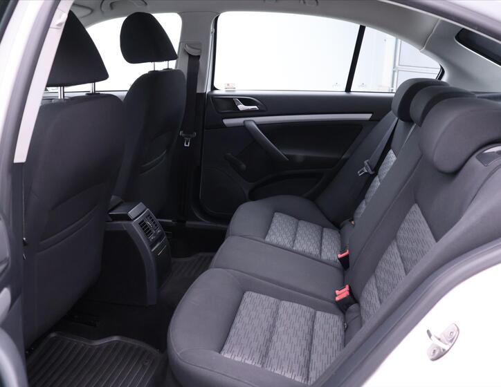 Škoda Octavia 15