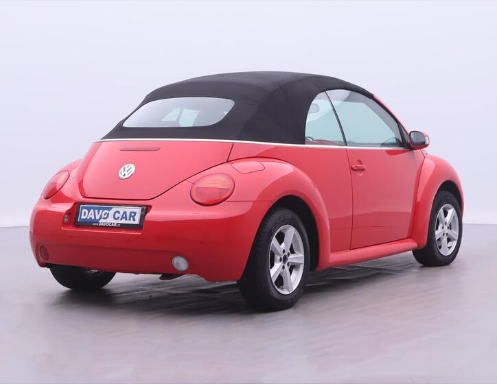 Volkswagen New Beetle 10
