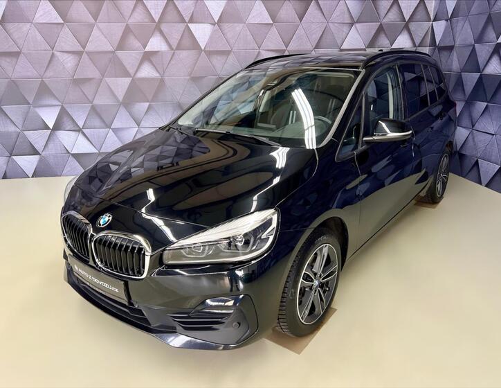 BMW Řada 2 1