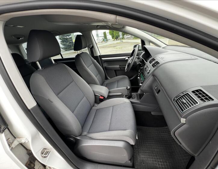 Volkswagen Touran 21