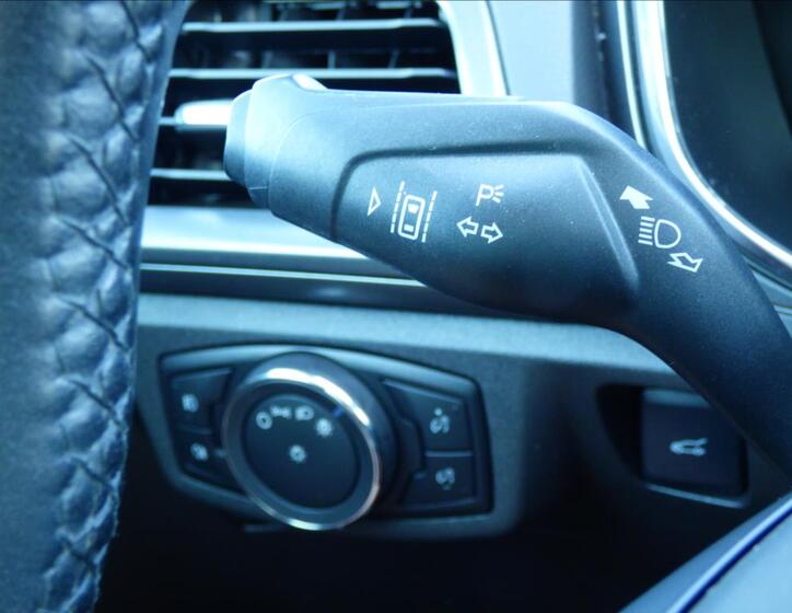 Ford Mondeo 23