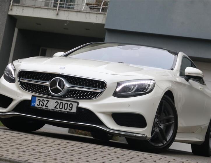 Mercedes-Benz Třídy S 12