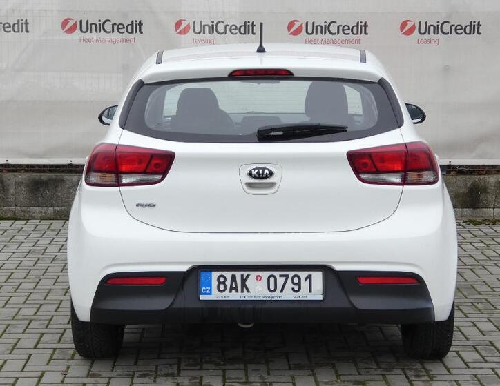 KIA Rio 4