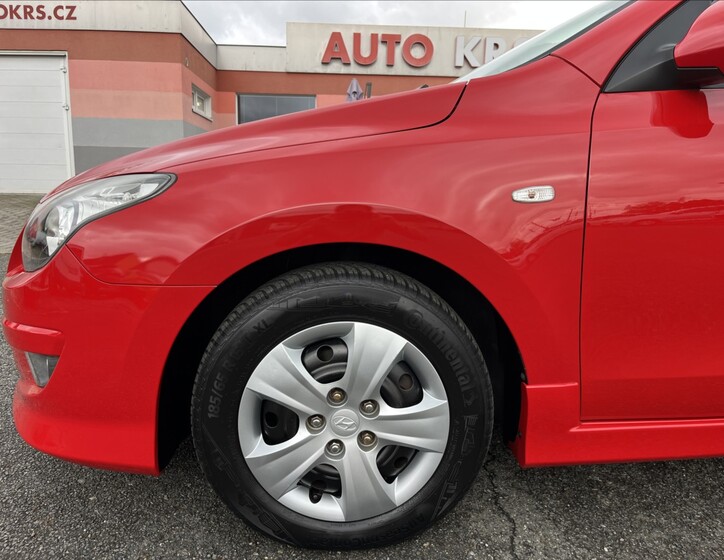 Hyundai i30 41
