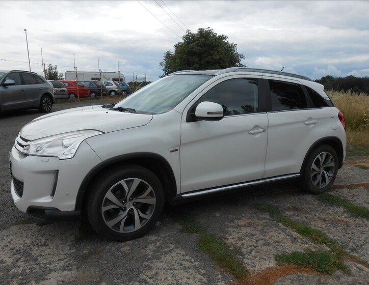 Citroën C4 Aircross 1