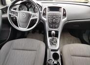 Opel Astra 6