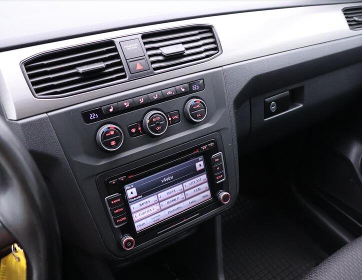 Volkswagen Caddy 19