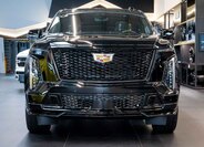 Cadillac Escalade 11
