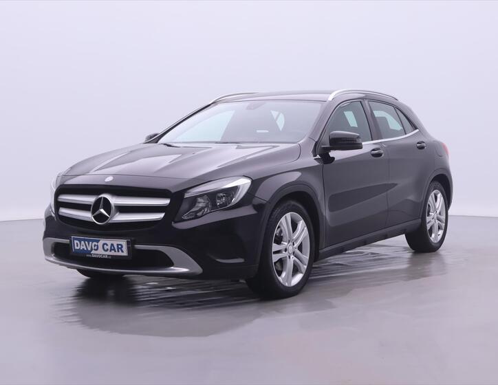 Mercedes-Benz GLA 3