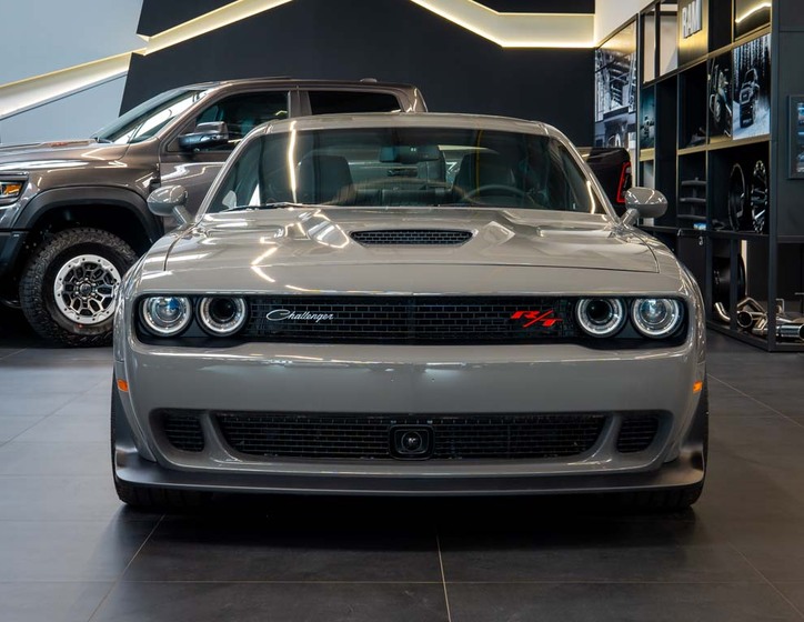 Dodge Challenger 10