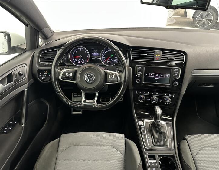 Volkswagen Golf 5