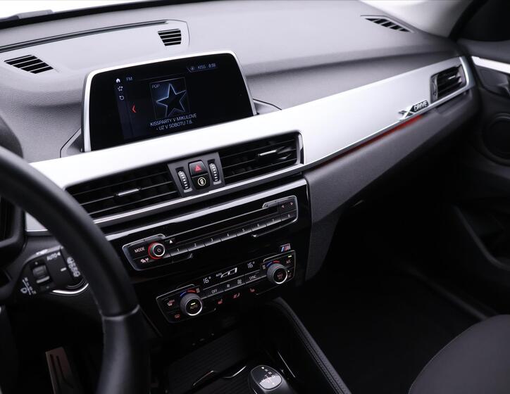 BMW X1 25