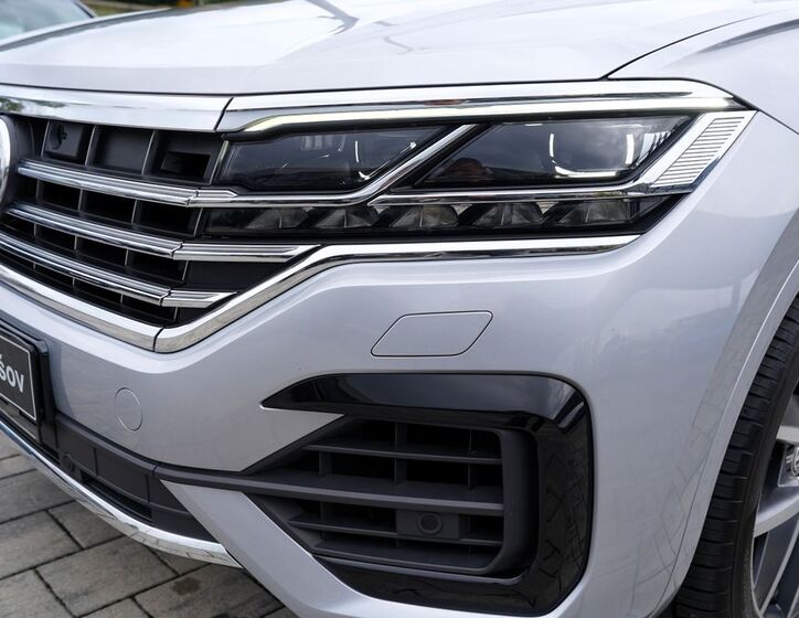 Volkswagen Touareg 16