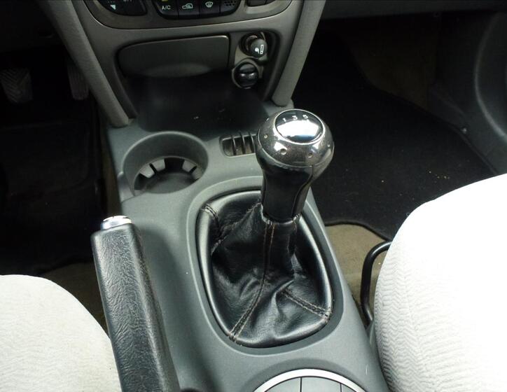 Hyundai Santa Fe 31
