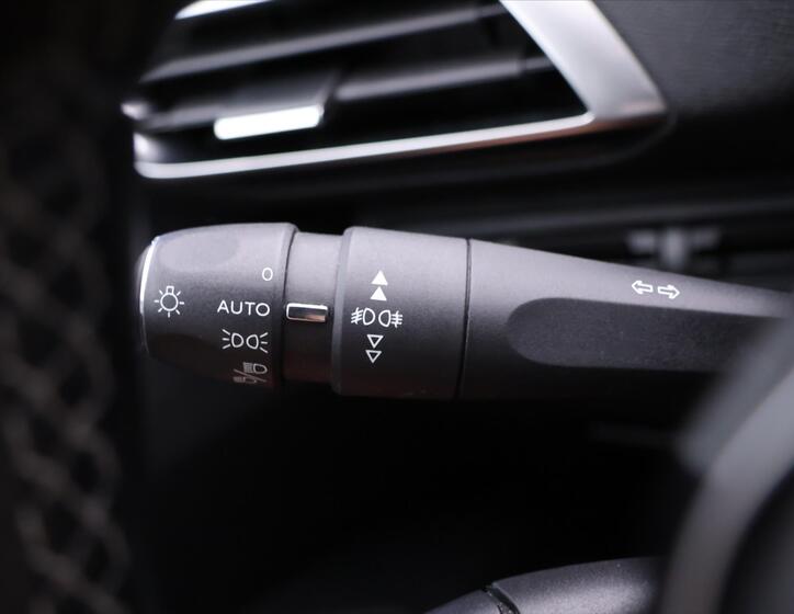 Peugeot 5008 22