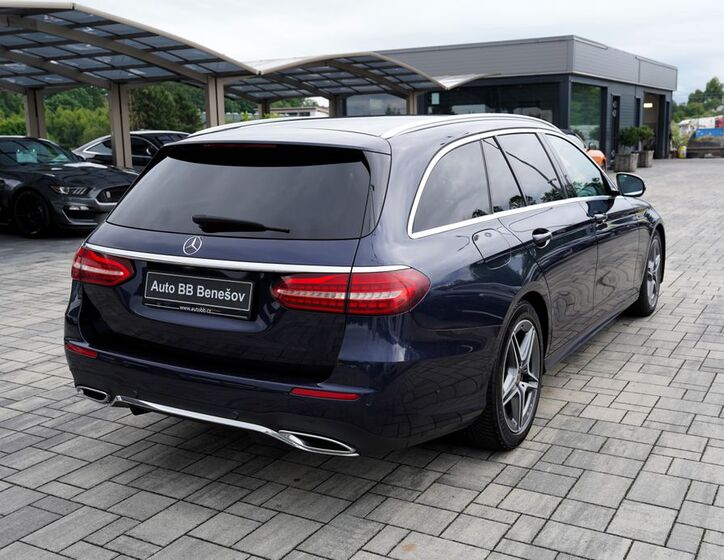Mercedes-Benz Třídy E 6