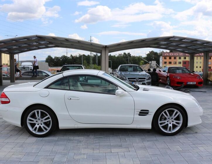 Mercedes-Benz SL 7