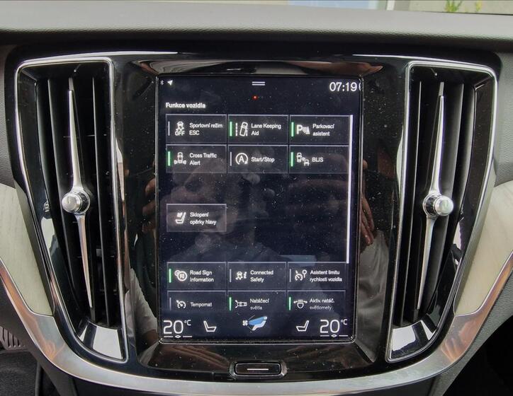 Volvo V60 28