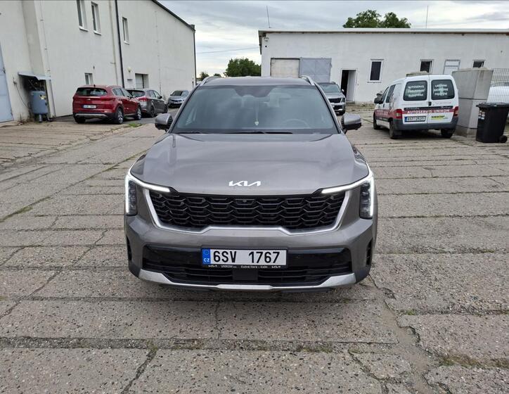 KIA Sorento 1