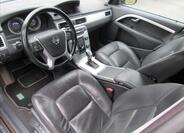 Volvo V70 9