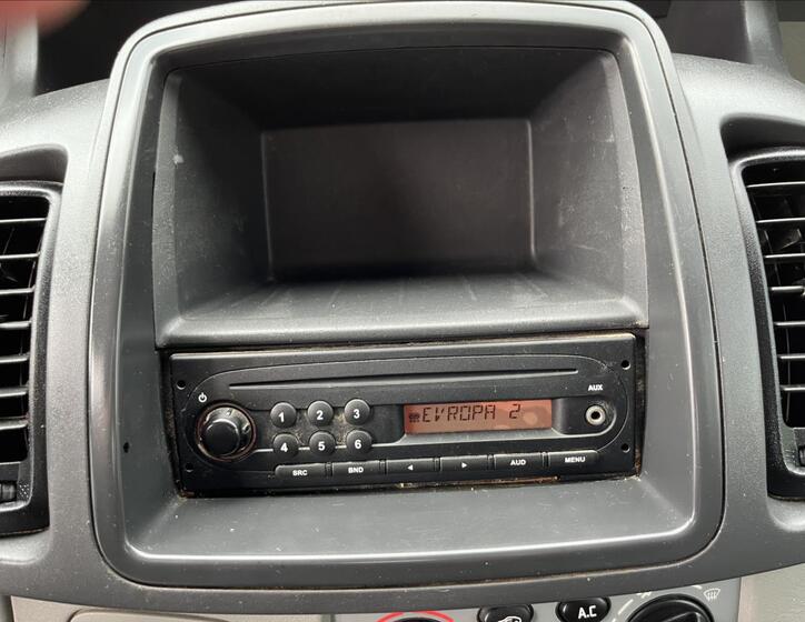 Opel Vivaro 13