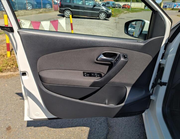 Volkswagen Polo 18