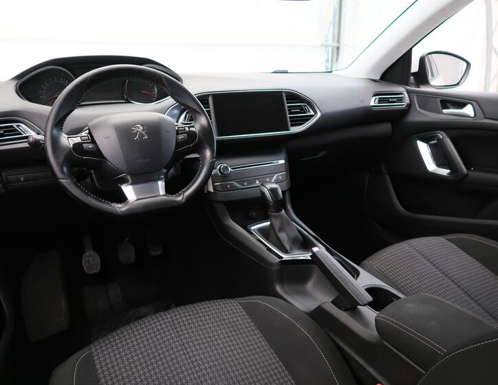 Peugeot 308 15