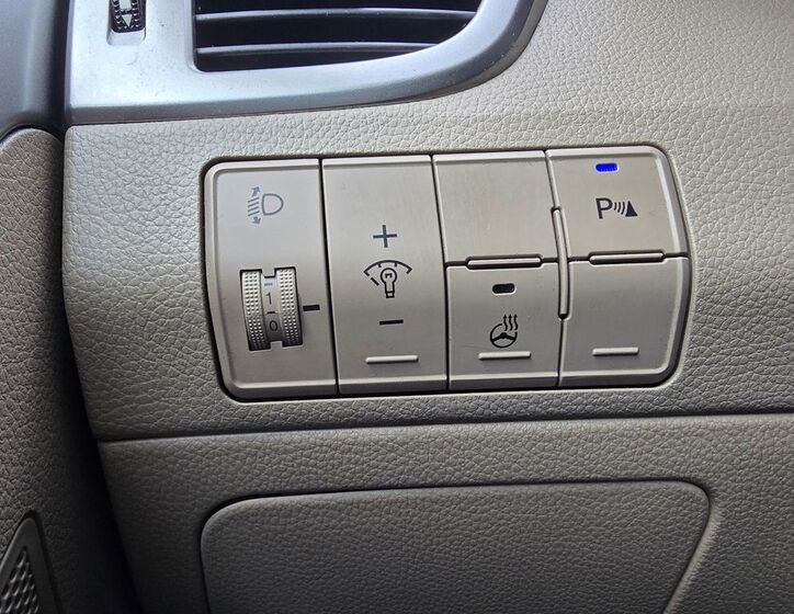 Hyundai i30 14