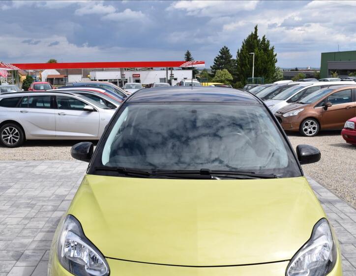 Opel Adam 3