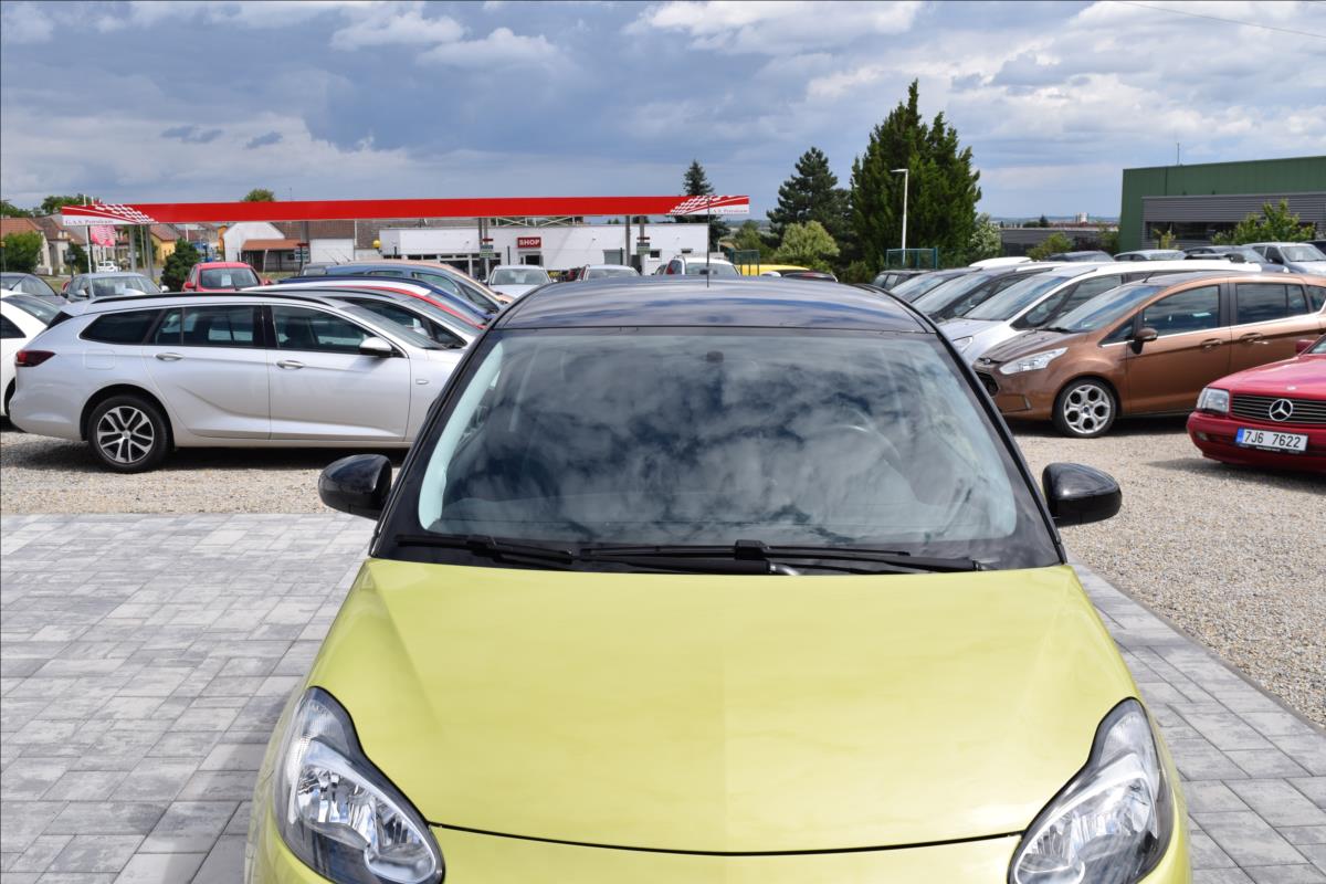 Opel Adam