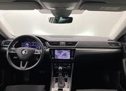 Škoda Superb 9