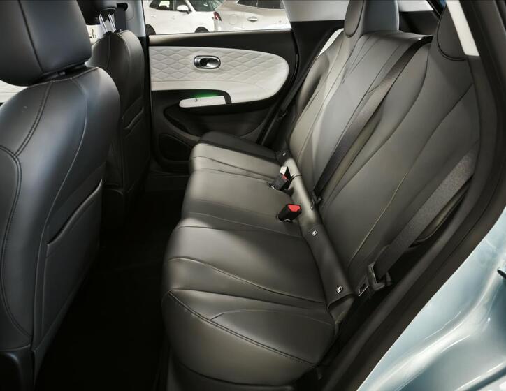 Dongfeng Box 9