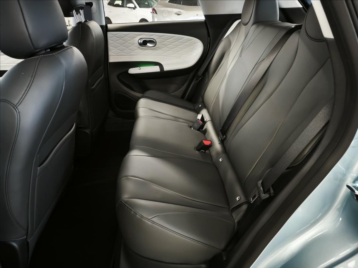 Dongfeng Box